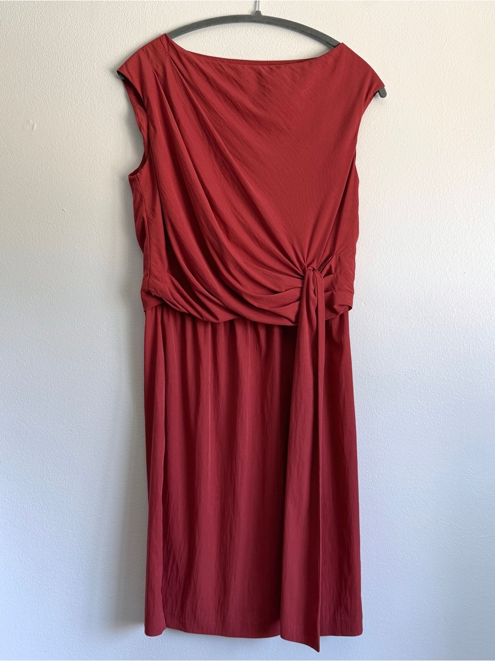 Diane Von Furstenberg Red Draped Blouson Sash Dress Size 10